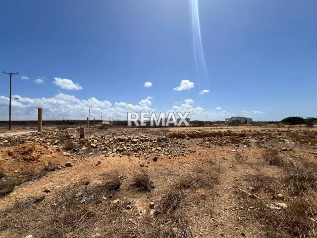 En Venta Terreno y Parcela Puerta Maraven, Urb, La Floresta, Punto Fijo, Carirubana, Falcón, VEN - Foto 1