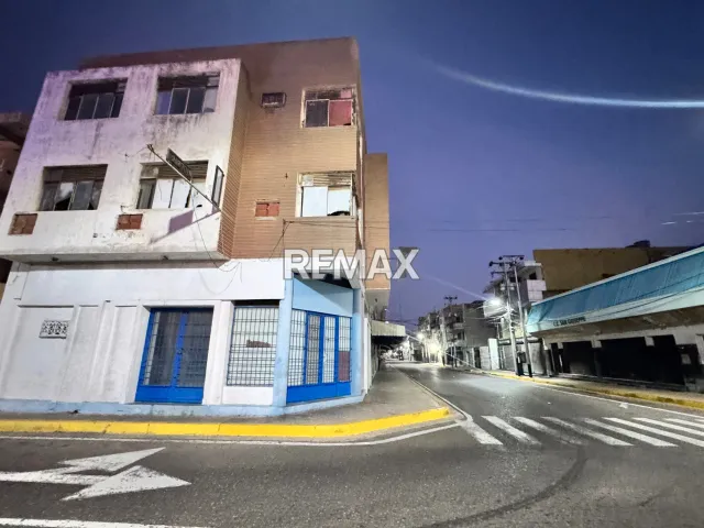 En Venta Edificio Centro calle Colombia, Punto Fijo, Carirubana, Falcón, VEN - Foto 2
