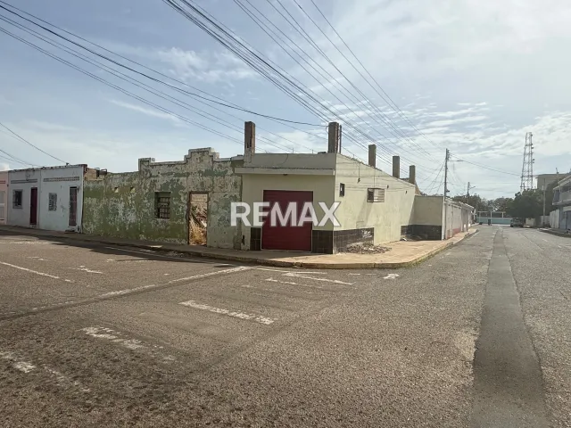 En Venta Local Comercial Centro, Punto Fijo, Carirubana, Falcón, VEN - Foto 1