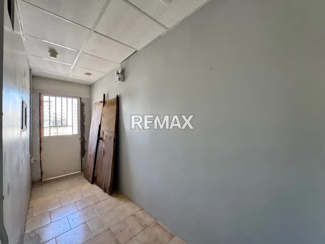 En Venta Local Comercial Centro, Punto Fijo, Carirubana, Falcón, VEN - Foto 6