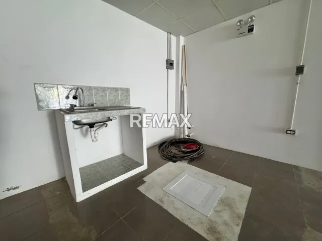 En Venta Local Comercial Centro, Punto Fijo, Carirubana, Falcón, VEN - Foto 12