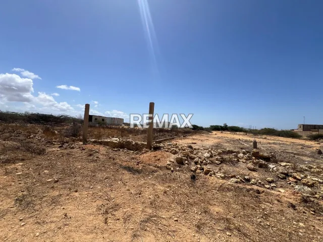 En Venta Terreno y Parcela Puerta Maraven, Urb, La Floresta, Punto Fijo, Carirubana, Falcón, VEN - Foto 3