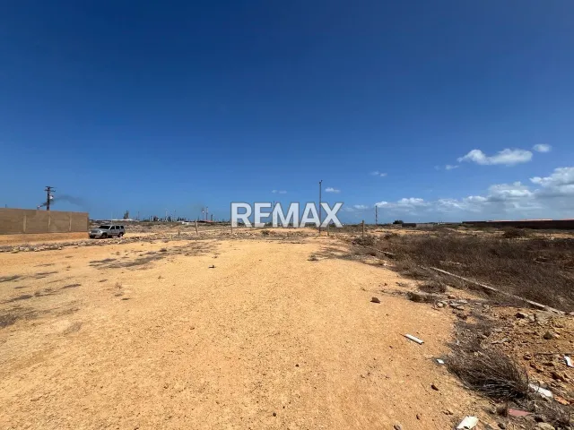 En Venta Terreno y Parcela Puerta Maraven, Urb, La Floresta, Punto Fijo, Carirubana, Falcón, VEN - Foto 4