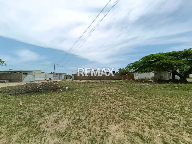 En Venta Terreno y Parcela Adicora, Punto Fijo, Carirubana, Falcón, VEN - Foto 1