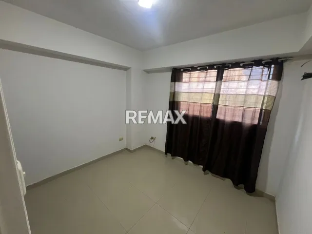 En Venta Apartamento Urb San Roman, Punto Fijo, Carirubana, Falcón, VEN - Foto 3