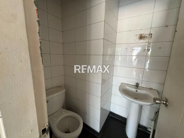 En Alquiler Local Comercial Urb Santa Irene Av Girardot, Punto Fijo, Carirubana, Falcón, VEN - Foto 4