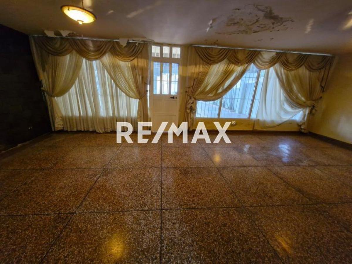 En Venta Casa o TownHouse Avenida Ollarvides, Sector Puerta Maraven., Punto Fijo, Carirubana, Falcón, VEN - Foto 5