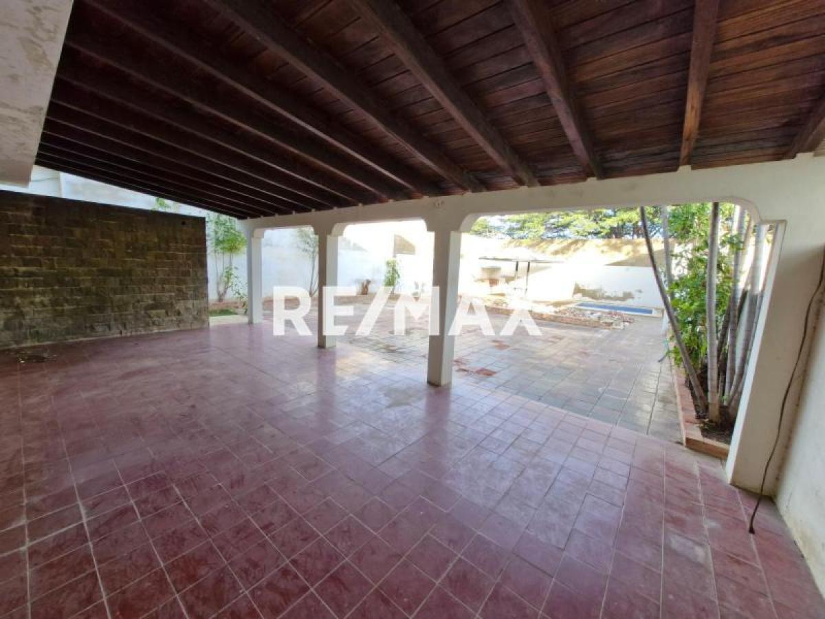 En Venta Casa o TownHouse Avenida Ollarvides, Sector Puerta Maraven., Punto Fijo, Carirubana, Falcón, VEN - Foto 13