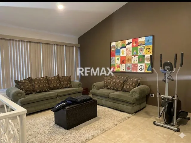 En Venta Casa o TownHouse terrazas del club de golf, Cine Comunidad Cardon, Cardón, Carirubana, Falcón, VEN - Foto 2