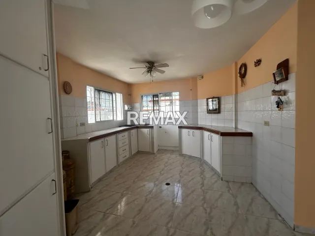 En Venta Casa o TownHouse Los matapalos, Cardón, Carirubana, Falcón, VEN - Foto 2