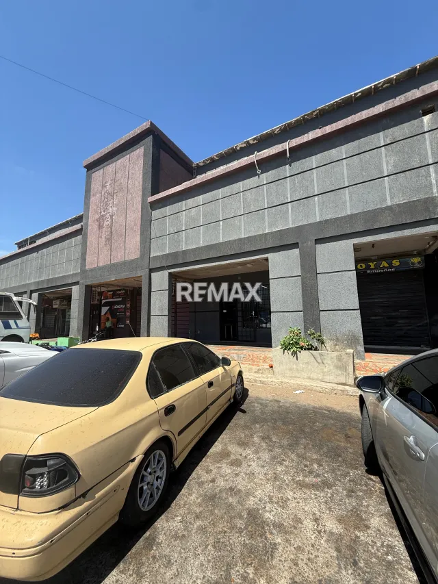 En Venta Local Comercial Puerta Maraven, Cardón, Carirubana, Falcón, VEN - Foto 1