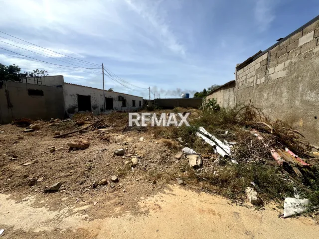 En Venta Terreno y Parcela Caja de Agua, Punto Fijo, Carirubana, Falcón, VEN - Foto 1