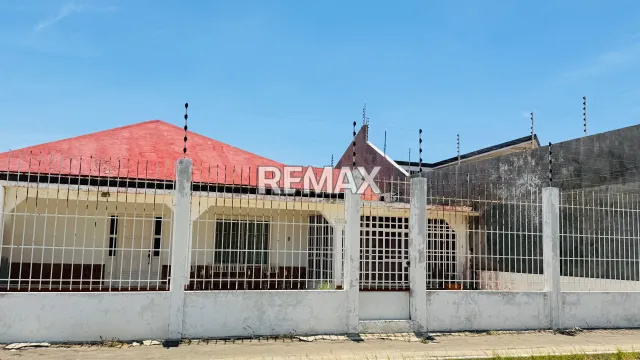 En Venta Casa o TownHouse calle 11 de la comunidad Cardon, Cine Comunidad Cardon, Cardón, Carirubana, Falcón, VEN - Foto 2