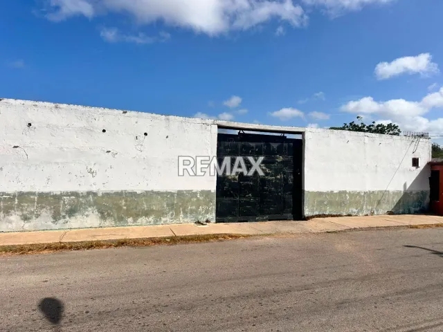 En Venta Local Industrial y Galpón Caja de Agua, Punto Fijo, Carirubana, Falcón, VEN - Foto 6