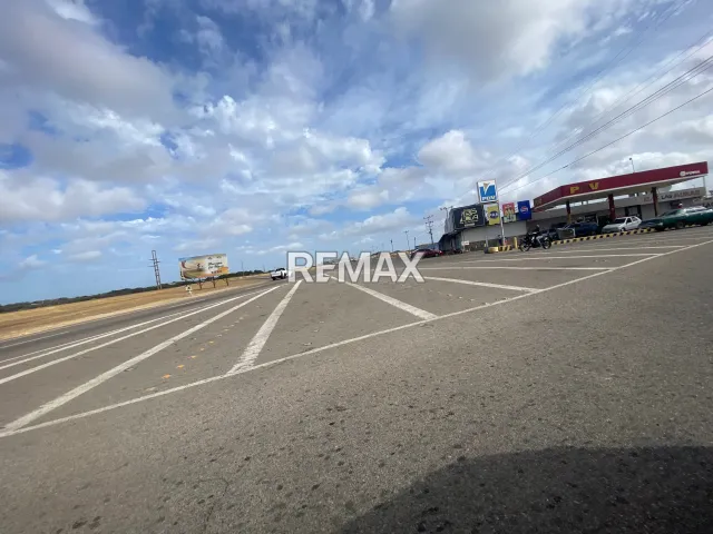 En Venta Terreno y Parcela Jadacaquiva, Punto Fijo, Carirubana, Falcón, VEN - Foto 7