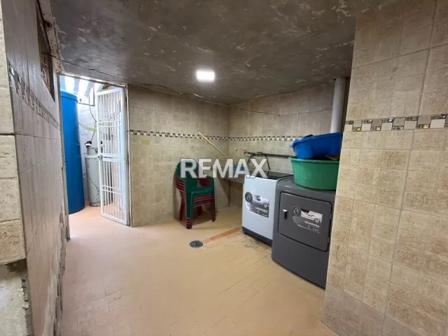 En Venta Casa o TownHouse Urbanizacion Judibana, Los Taques, Falcón, VEN - Foto 19