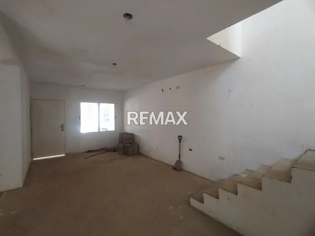 En Venta Casa o TownHouse Puerta Maraven, Cardón, Carirubana, Falcón, VEN - Foto 2