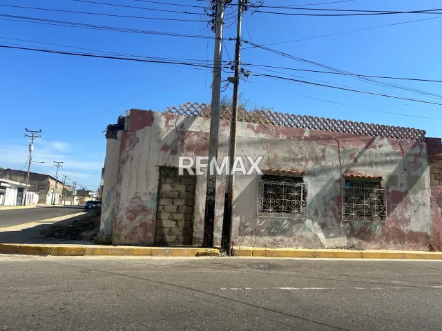 En Venta Terreno y Parcela Calle comercio, Punto Fijo, Carirubana, Falcón, VEN - Foto 3