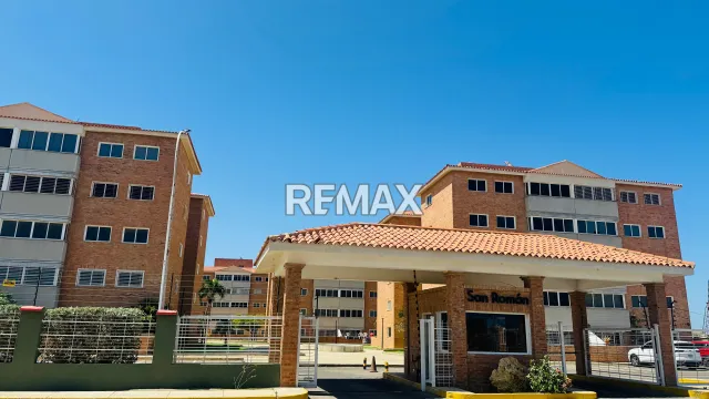 En Venta Apartamento Caja de Agua, Punto Fijo, Carirubana, Falcón, VEN - Foto 1