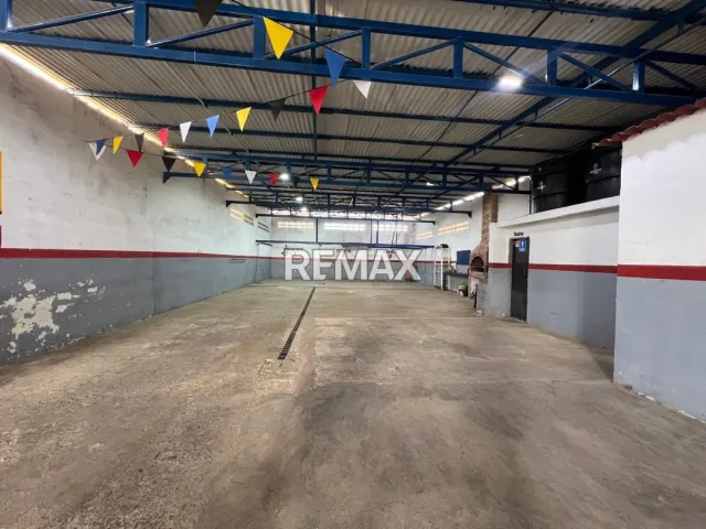 En Venta Local Industrial y Galpón Calle Urdaneta Punto fijo, Punto Fijo, Carirubana, Falcón, VEN - Foto 3