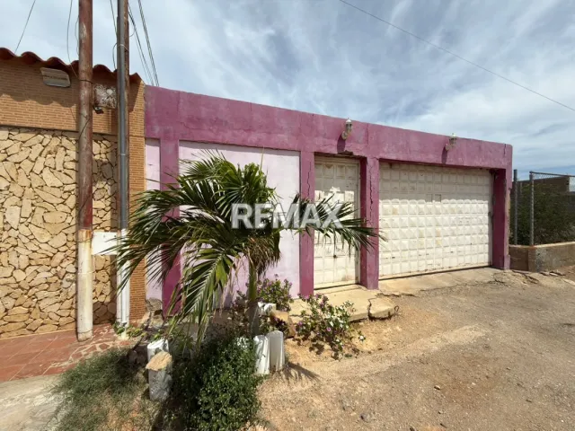 Casa en Venta Puerta Maraven Urbanizacion España - Foto 1