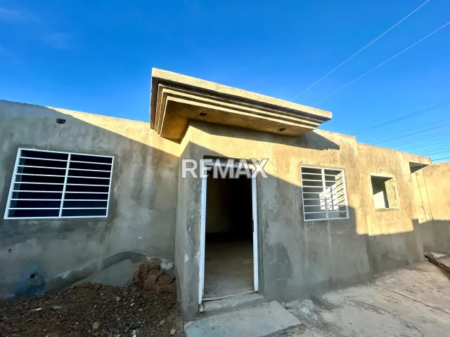 Casa en obra gris ubicada en Puerta Maraven - Foto 1