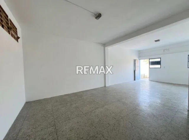 Se vende local comercial en puerta maraven, municipio carirubana del estado Falcón - Foto 3