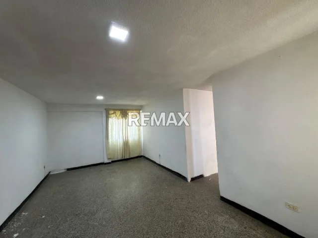 Apartamento en Venta 3er Piso, Urb Jorge Hernandez, Banco Obrero, Municipio Carirubana, Estado Falcon - Foto 2
