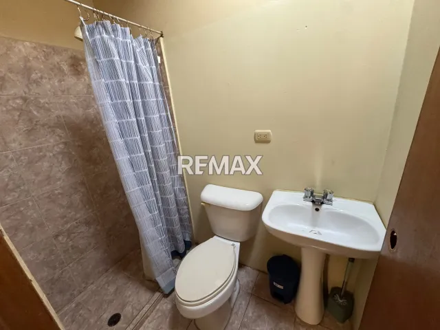 Anexo tipo estudio en Alquiler, Urb Santa Fe, Municipio Carirubana Código : - Foto 4