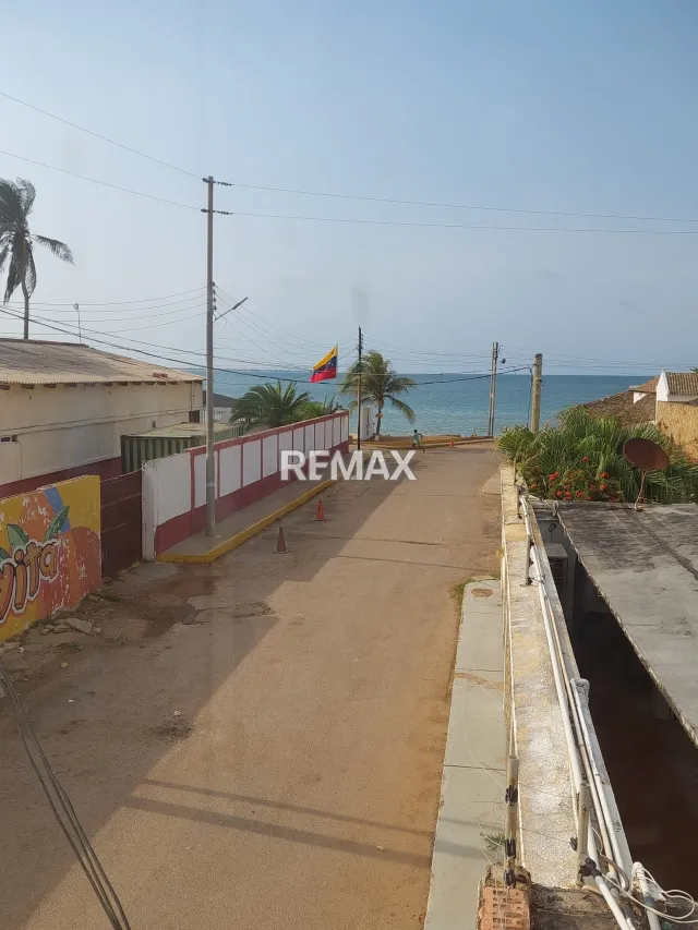 Terreno en Venta en Adicora Ideal para Invertir - Foto 10