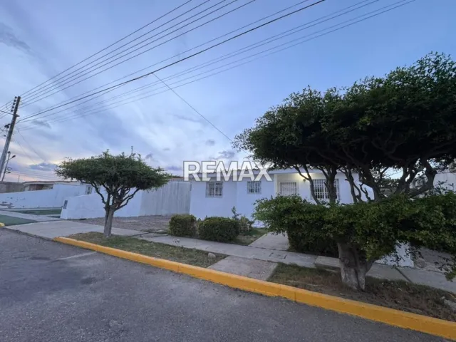 Vivienda en Venta Ubicada en Conjunto Cerrado, Urbanización Casacoima - Foto 7