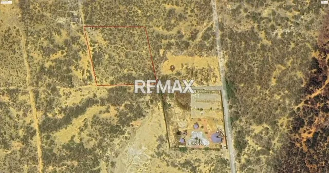 Oportunidad Unica de gran extension de terreno; 10.000m2, en Guanadito Sur, cercano a Refineria, Aeropuertos, Posadas, etc. con gran Potencial Industr - Foto 3