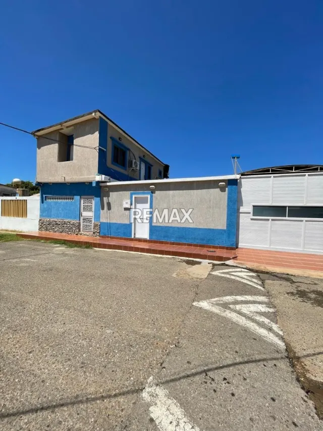 Casa de 3 hab. y 450 m² en venta en Puerta Maraven · $70.000 - Foto 1