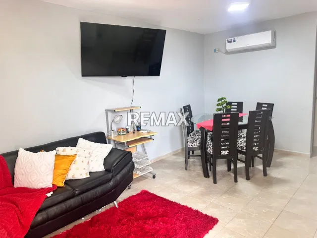 VENDO CASA EN  URB. NUEVA VENECIA II - Foto 8
