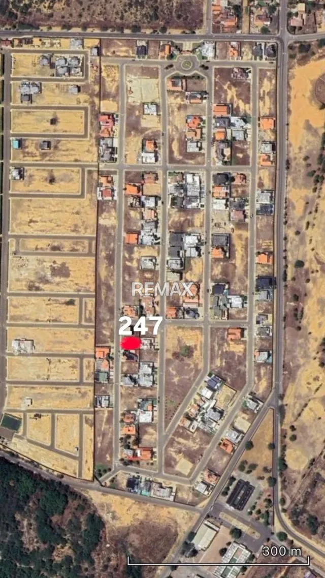 Terreno de 600 m² en venta en Carirubana, Punto Fijo · $48.000 - Foto 2