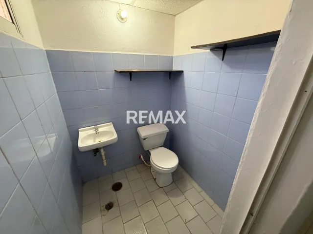 Local Comercial de 36 m² en alquiler en Puerta Maraven · $250 - Foto 5