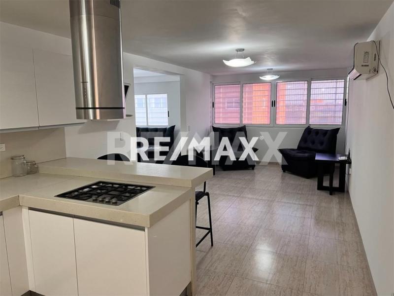 SE ALQUILA APARTAMENTO EQUIPADO EN SAN ROMAN