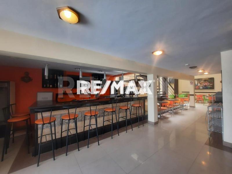 Café Restaurante en Venta equipado y amoblado listo para operar,  ubicado en excelente zona de Punto Fijo