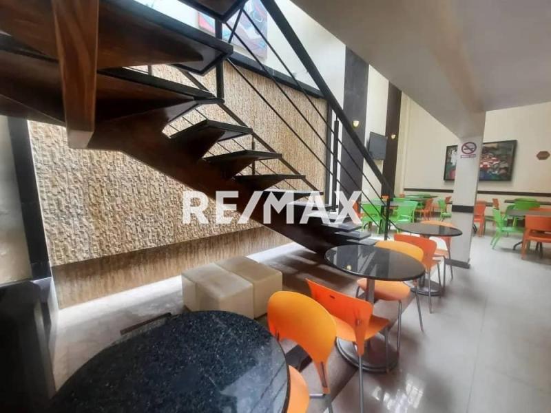 Café Restaurante en Venta equipado y amoblado listo para operar,  ubicado en excelente zona de Punto Fijo