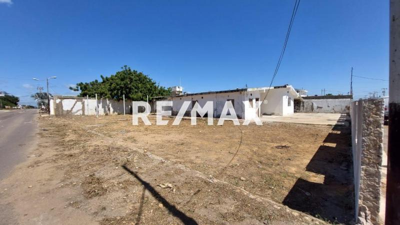 Terreno en Venta, Calle Niquitao, Puerta Maraven.