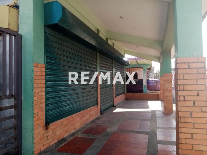 Local Comercial en Alquiler. Pueblo Nuevo. Paraguana