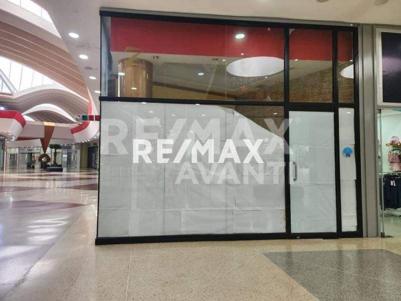 LOCAL EN VENTA CENTRO COMERCIAL SAMBIL PARAGUANA