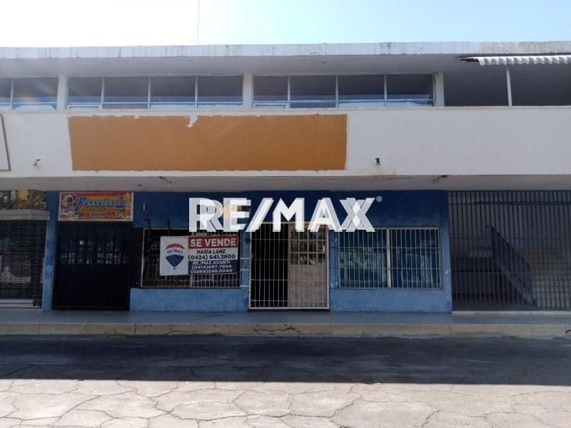 Local Comercial en Venta. Puerta Maraven. Punto Fijo