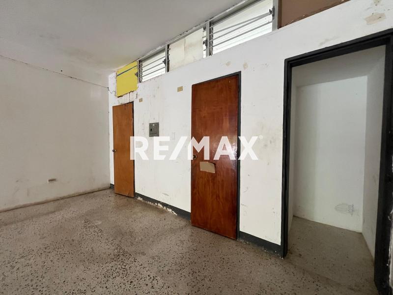 Local Comercial en Venta. Puerta Maraven. Punto Fijo