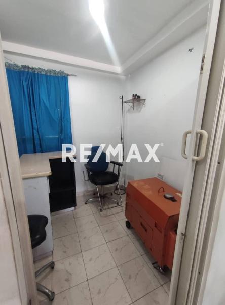 Local en Venta CC Domus, Puerta Maraven