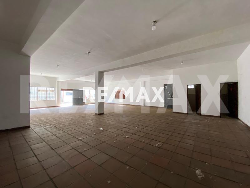 En Venta Edificio Comercial Centro De Punto Fijo