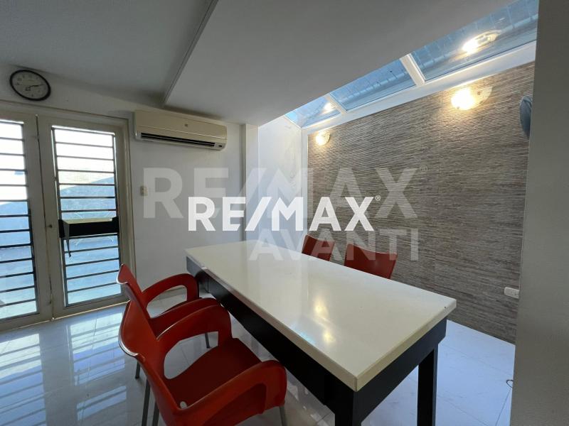 Townhouse en alquiler en Terranova